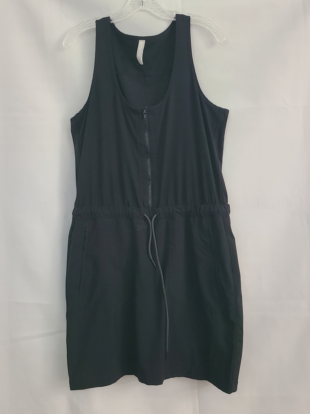 Athleta Sz 12 Black Expedition Front Zip Built-In Short Pockets Activewear Dress